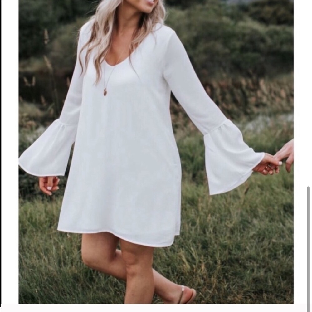 Lulu’s White Bellsleeve Dress